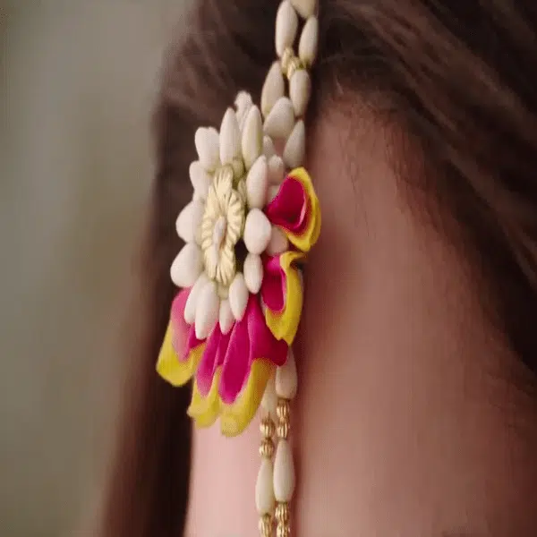 Flower jewellery