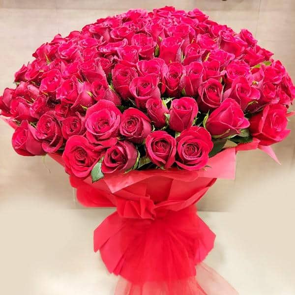 100 Red Rose Bunch