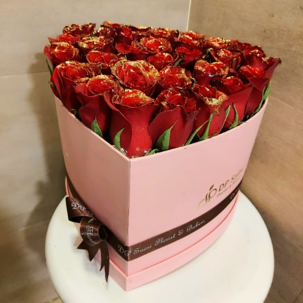 Heart Shape Roses in Box