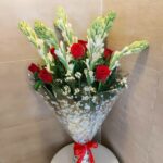 Rose & Rajanigandha Bunch