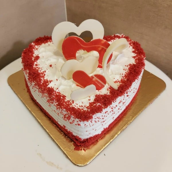 Order Red Velvet Cake Online for Home Delivery  Send Red Velvet Cake   Winni