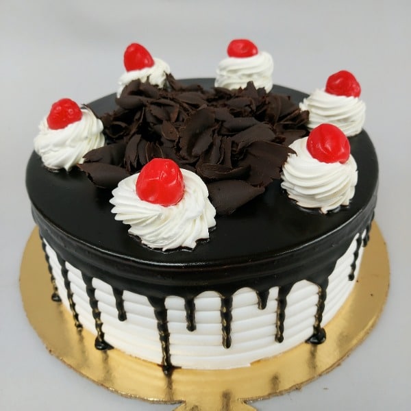 Black forest cake - Online Delivery Cake in Delhi/NCR-happymobile.vn