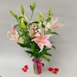 Lilles in Vase