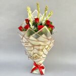 Rose & Rajnigandha in Bunch