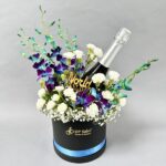 Combo of Fresh Flower with JW champagne