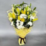Lille & Carnation Bunch