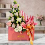 Envelope Box of Roses & Lille