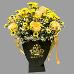 Peach Rose with Daisy in DAD Trophy