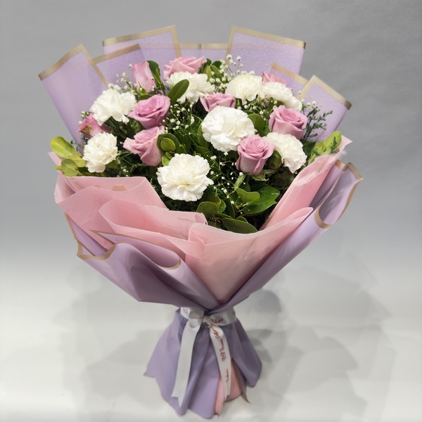 Carnation & Rose Bunch