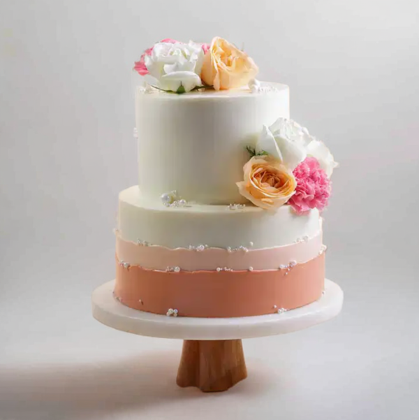 Petals N Pearls Ombre Cake