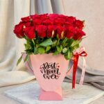 Best Mom Ever Trophy with Red Roses