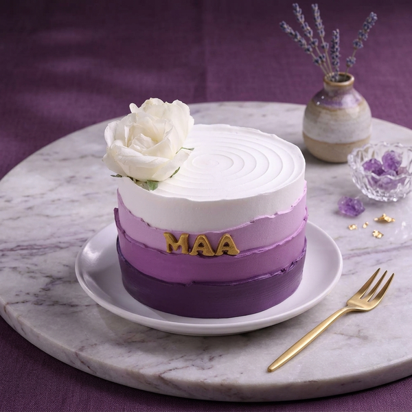 Lilac Hues Cake For Maa