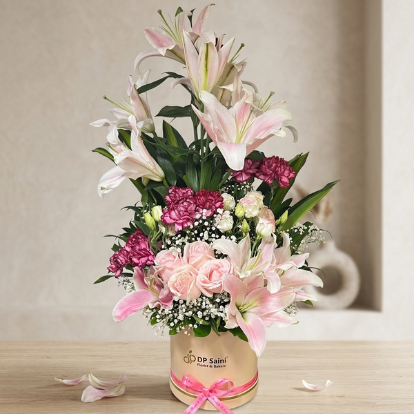Pastel Theme Box of Mix Flower Pastel Theme Box of Mix Flower